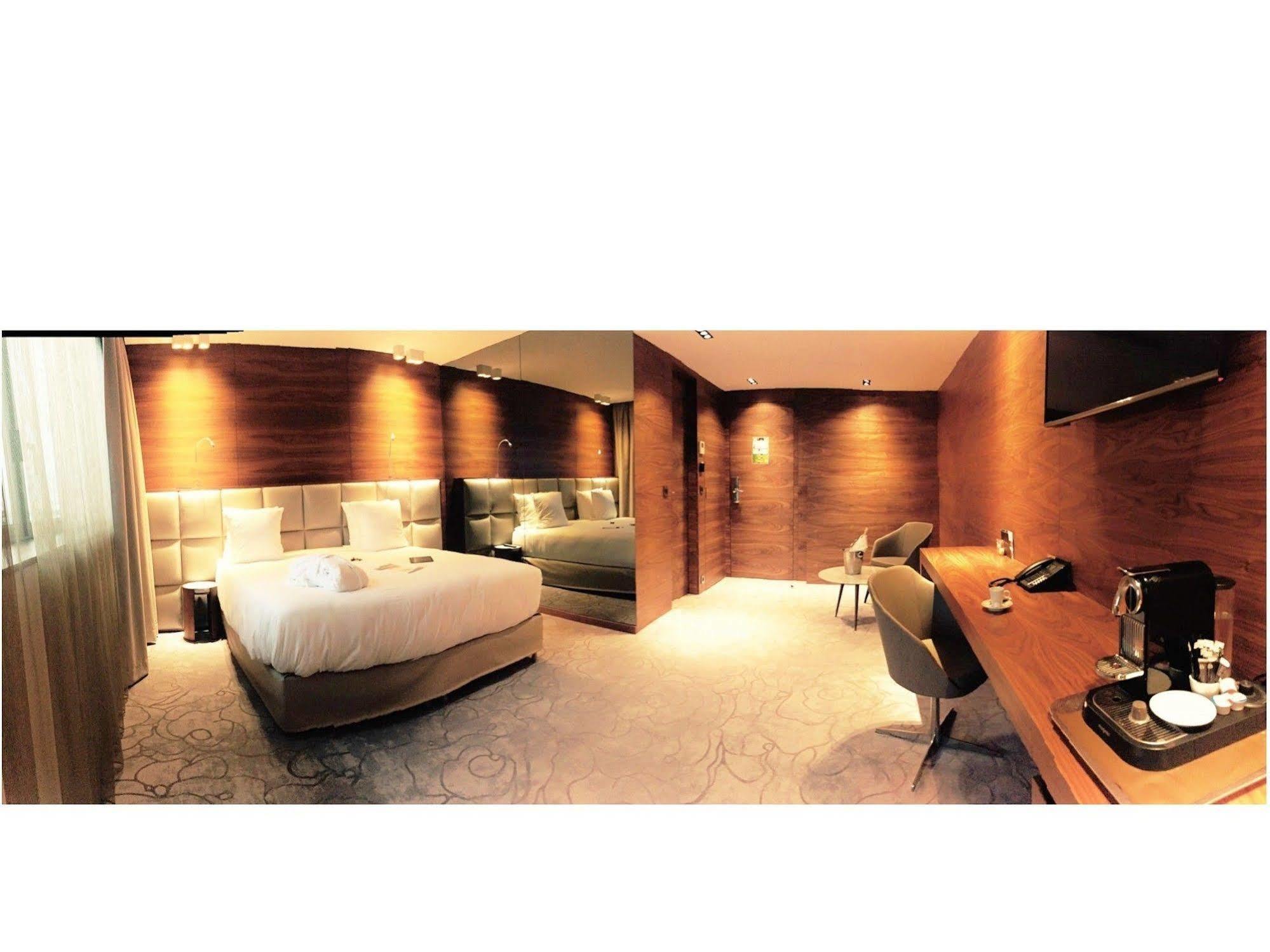 Howard Hotel Paris Orly Airport Paray-Vieille-Poste ภายนอก รูปภาพ